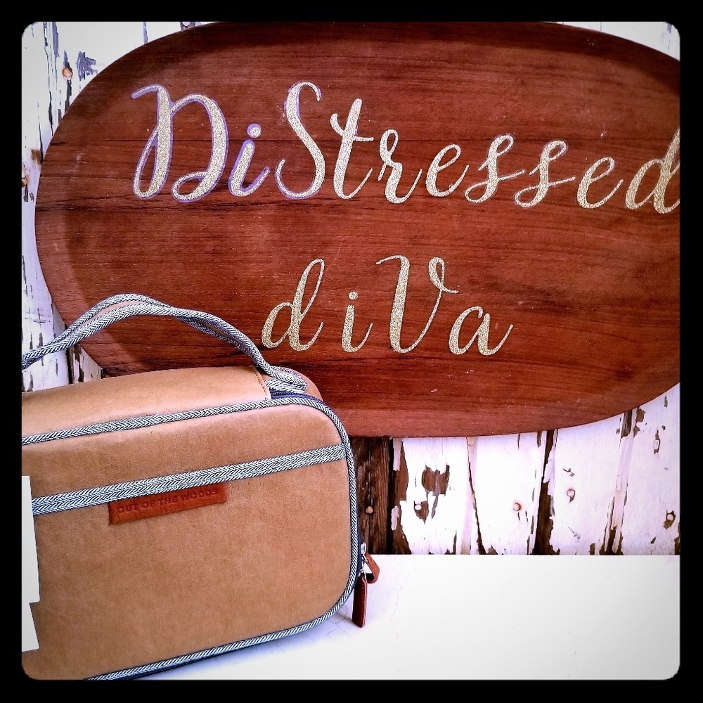 OUT OF THE WOODS Eco Friendly Lunchbag NWT